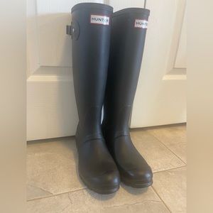 Women’s Hunter Tall Original Black size 6